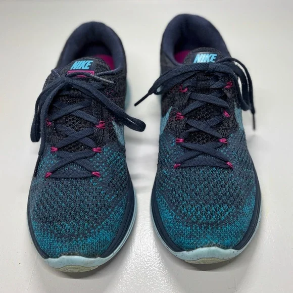 Women's Nike Flyknit Lunar 3 Blue and Pink Running shoes Size 7 - Picture 3 of 11